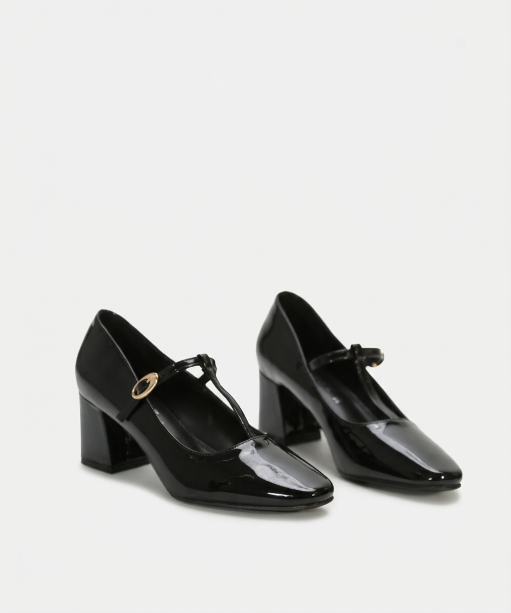 Merceditas tira en T image number null